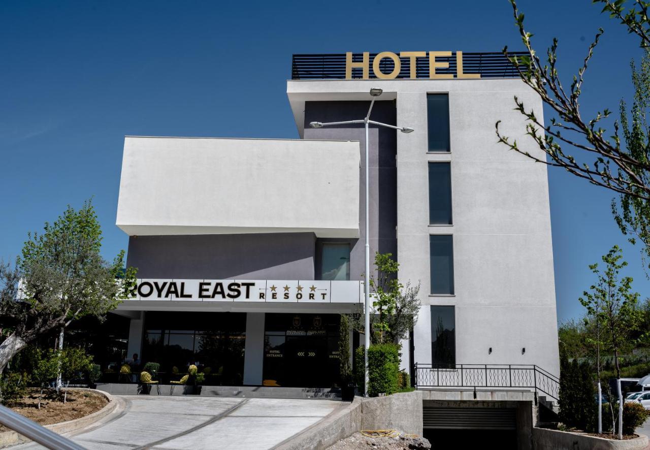 Royal East Resort Тирана Екстер'єр фото